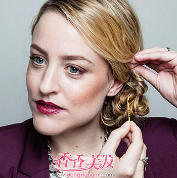 ŷ���İ���ͷ��ô���� ���ɵ�¶�����ͷ����