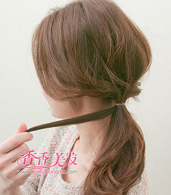 Ů����б������������ б����������β������