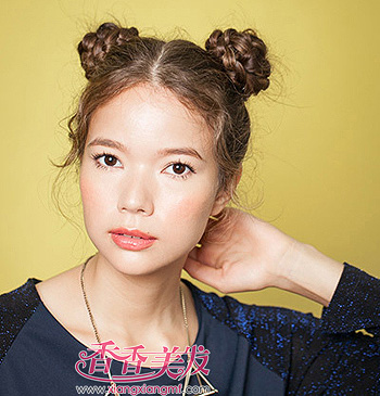 ѧ������ͷ���� ͷ���ٵ�Ů������������ͷ