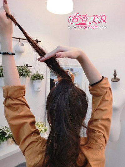 �������������ͷ Ů��������ôŪ����ͷ