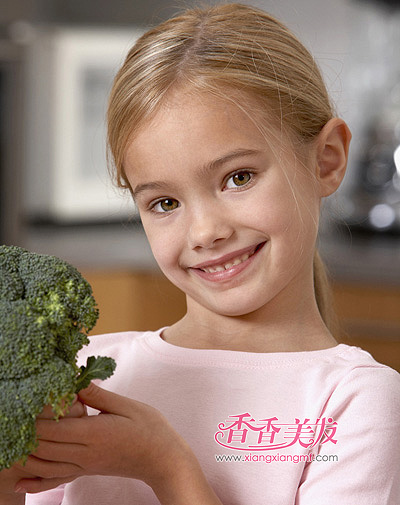 СŮ���ɰ�ѧ���� ϸ��С��Ů���ж̷�����