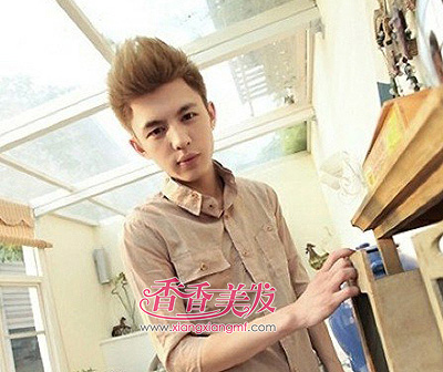 �������������� ����������ͼƬ�ж̷�