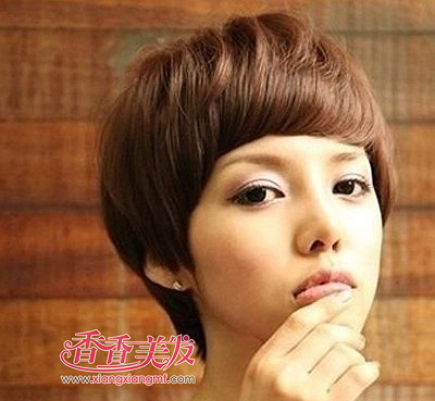 ����Ů���ʺ϶̷������� �����ʺϵĺ���̷��ķ���