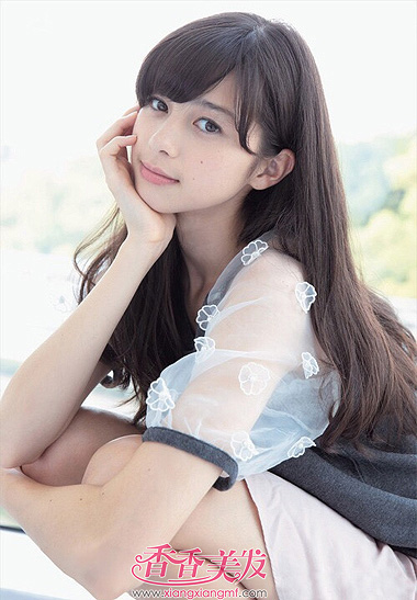 脸方的女生适合什么刘海 方脸适合哪种刘海