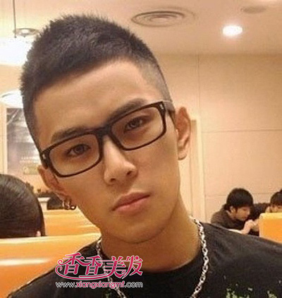 ��������ǰ������泤�ķ��ͽ�ʲô ���߶������ǰ�泤���з��ͽ�ʲô