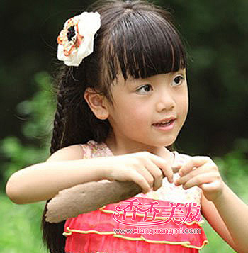 �׶�����ӷ�������ͼ�� ��ͯ�������ӷ���