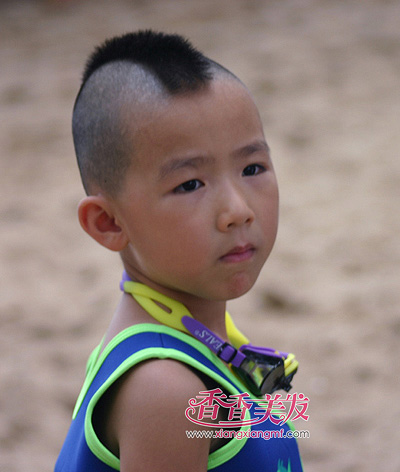 2��С�к���ͷ���� 2��С�к�����ͼ��