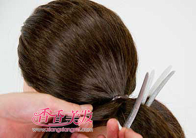 �ձ�����ͷ��ô�� �̷�����ͷ�ճ�����