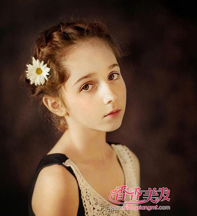 Сѧ��Ư���ķ��ͼ��෨ �ʺ�Сѧ���ķ��ͱ�֯