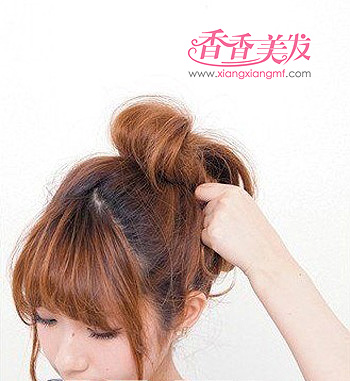 ������һ����Ƥ��������ͷ ����һ��Ƥ�����Ļ���ͷ