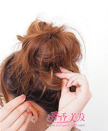 ������һ����Ƥ��������ͷ ����һ��Ƥ�����Ļ���ͷ