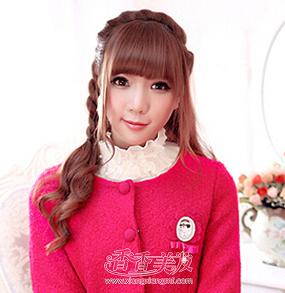 ��һ������β�м��С������ַ��� ��������β��������