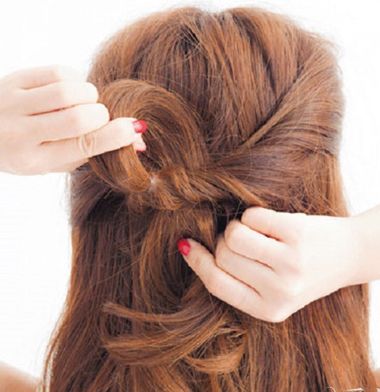 Բ����ͷ�����ͷ��� Բ��Ů�������·���