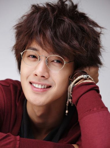 ��ʿ���˷�ͷ��ô�� �����ı߷�ͷ�ÿ�