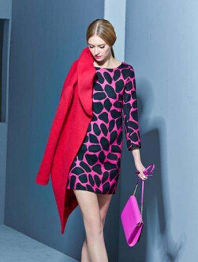 脸虽小但宽适合什么样的发型呢 宽圆脸适合剪什么发型