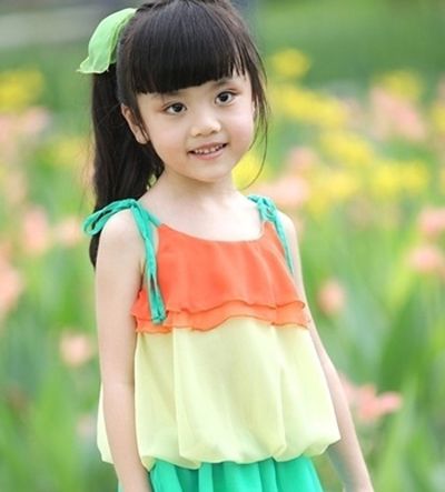 Ůͯ�����з�����β��������ߵ����� СŮ������β����