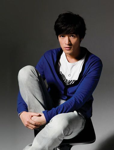 �������������̷��� ������������ͷ��ͼƬ