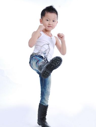 ������ͯ����ͼƬ��ȫ �����к��ķ���ͼƬ