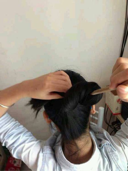 ��������ͷ�̷� ֻһ�������̻���ͷ