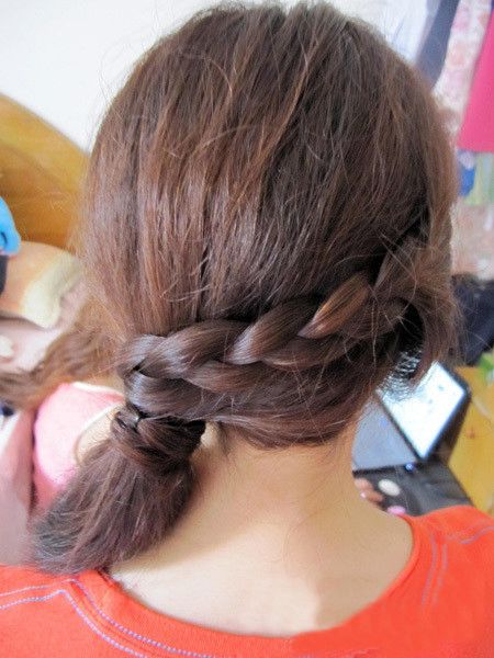 Ů��ѧ����β�跢��ͼƬ ������β����ͼƬ