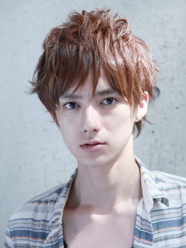 �����е�Ⱦʲô��ɫͷ����ÿ� �к���Ⱦͷ��ʲô��ɫ�ÿ�