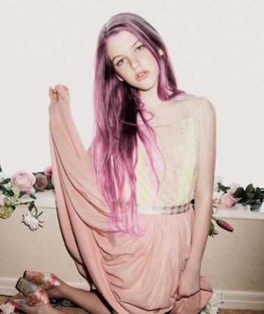 Ů���г����ʺ�Ⱦʲô��ɫ �г����з�Ⱦʲô��ɫ�ÿ�