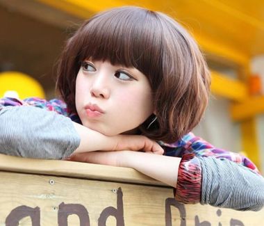 �й�Ůѧ���̷�����ͼƬ 15������ѧ���϶̷���