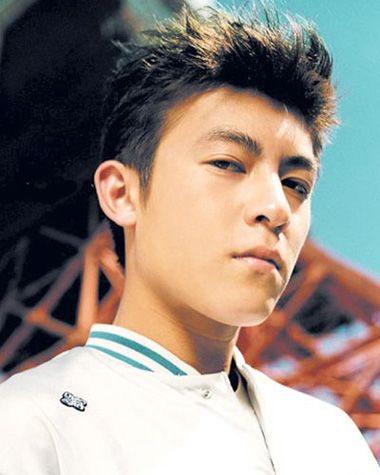 ����ͷС�ʺ�ʲô���� ����¶����ͷ�ķ���