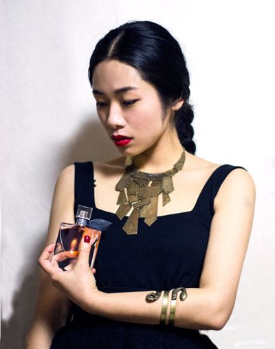 Ů�����Ͱ�����β������ ����β��ͷ����