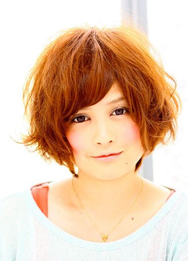 ����Բ���̷��ʺ�ʲô���� ��Բ���ʺϵĶ̷�����ͼƬ