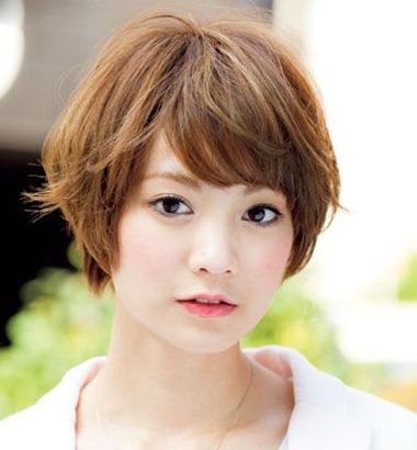 ����Բ���̷��ʺ�ʲô���� ��Բ���ʺϵĶ̷�����ͼƬ