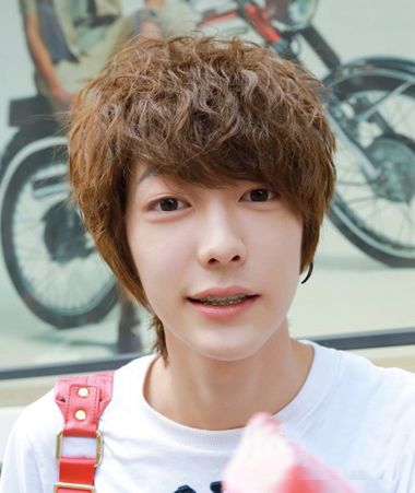 ����Ⱦʲô��ɫ��ͷ���Ե��о��� ����ʲô��ɫ��ͷ������˧��