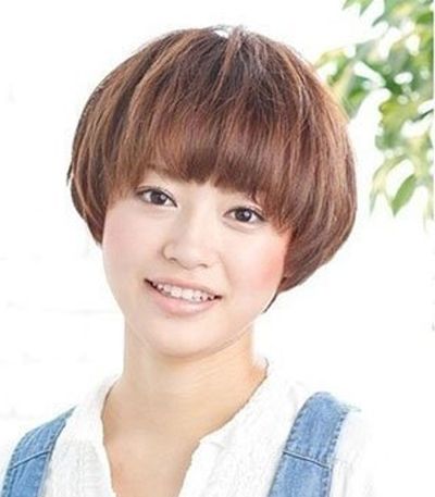 ��Բ�ʺ�ʲô����ͼƬ Ů��Բ�����̶̷�����