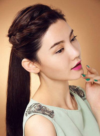 ������βͷ�� ����Ů��������β