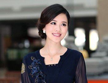 �ʺ�������Ůʿ���̷����� �������̷�����ͼƬ