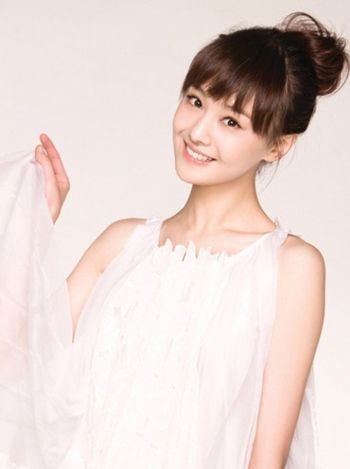 �������̷�������� Ů������ͷ��������