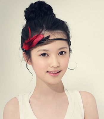 �������̷�������� Ů������ͷ��������