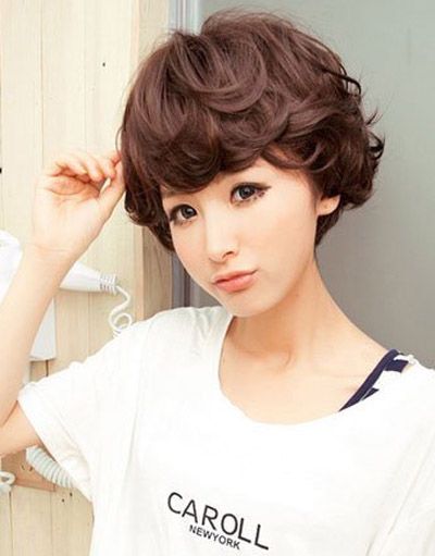 ѧ��������ʲô�Ķ�ͷ�� Ůѧ��������ʲô�̷�