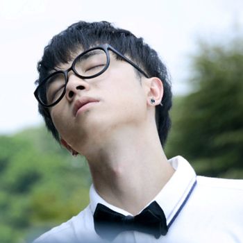 �ʺ�������СͷС�۾�С�ķ��� С�������ʺ�ʲô����