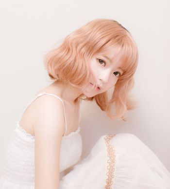 Ƥ���׵�Ů���ʺϰ�ͷ��Ⱦʲô��ɫ Ƥ�����ʺ�Ⱦʲô��ɫͷ��