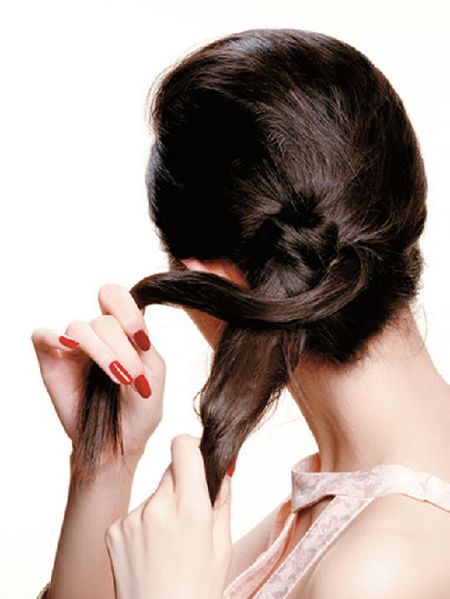 ��ô����Ƥ��ֱ����ͷ������β ��Ƥ������β����