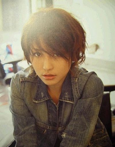 Բ������Ů����ʲô���Ķ̷�ʱ�� Բ������Ůʽ�̷�ͼƬ