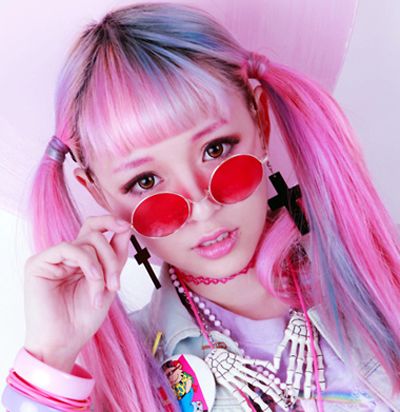 Ⱦͷ��ʲô��ɫ�԰��ֺÿ� Ů��Ⱦʲô��ɫ��ͷ���԰׻��ÿ�