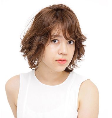 2016大脸女生适合的短发发型图片 适合大脸女生短发发型