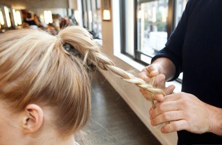 ͷ�����������̸�С���� ����С���ӵ�ͷ����ô��