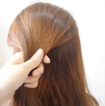 ��������ͷ���ÿ� ѧ����ͷ���򵥷���