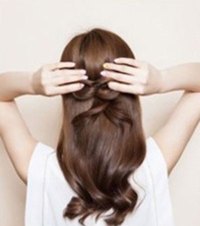 б������������ б����Ů���ʺ���ʲô���ķ���