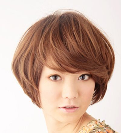 圆脸女生剪什么短发型好看 适合圆脸女生的短发发型