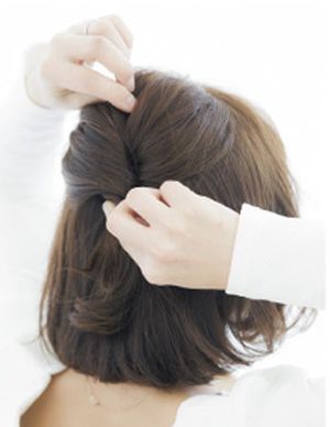 16���Ů���̷�������������ͷ���ķ���ͼ��