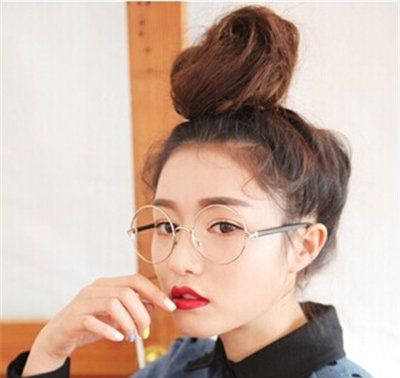 ��������ɫ���� ���������˾�